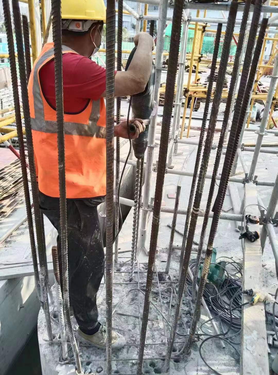 柳江增大截面法加固框架柱施工方案